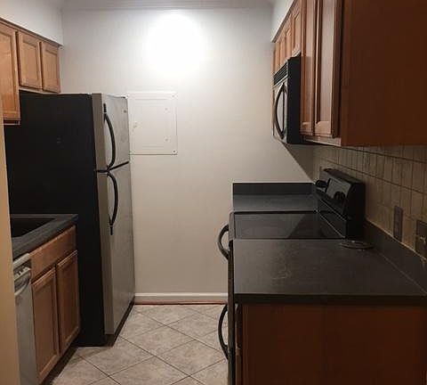 5th image of 10723 Hampton Mill Ter APT 210