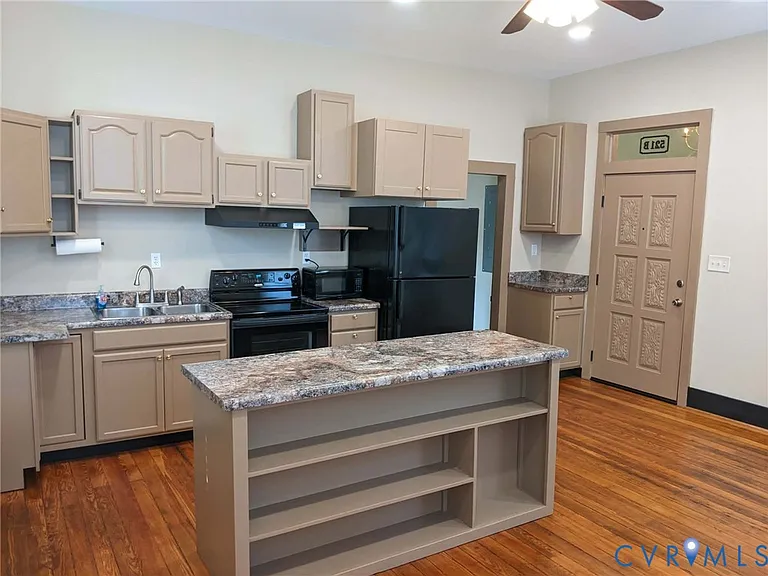 519 Grove Ave #521-B — Photo 1
