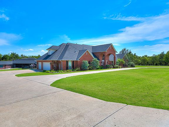 4th image of 13608 Nancy Ann Dr