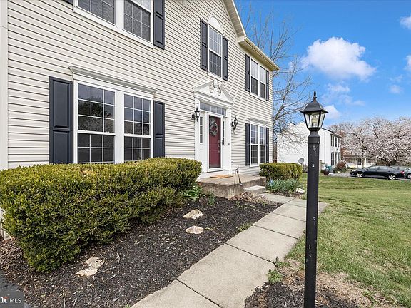 5th image of 3 Fishing Creek Ln