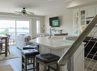 1609 Glorietta Blvd, Coronado, CA 92118