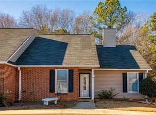 111 Daniel Ct, Mauldin, SC 29662