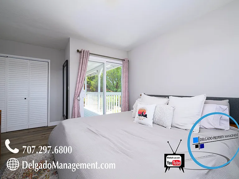 129 Harbor Vista Ct — Photo 44