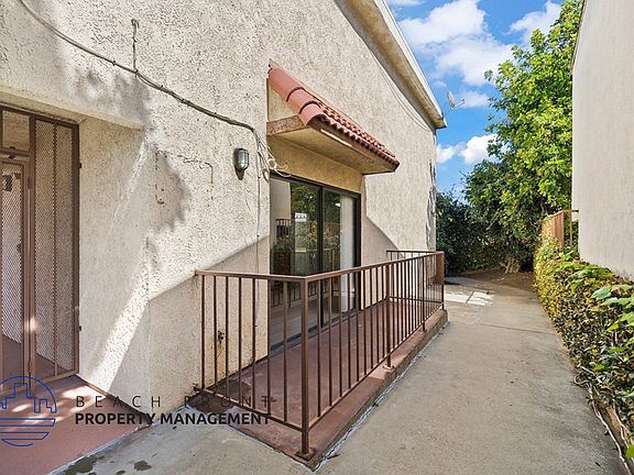 4th image of 212 W Regent St APT 4