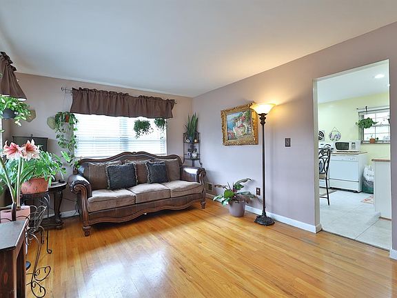5th image of 2906 Feltz Ave