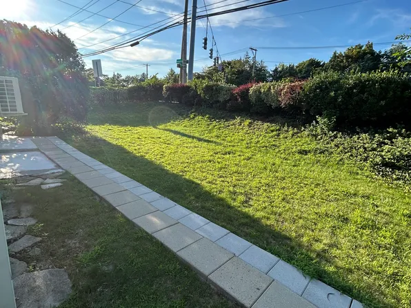 (undisclosed Address), Levittown, NY 11756
