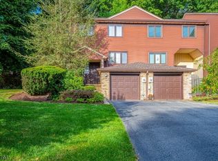 69 Continental Rd, Morris Plains, NJ 07950