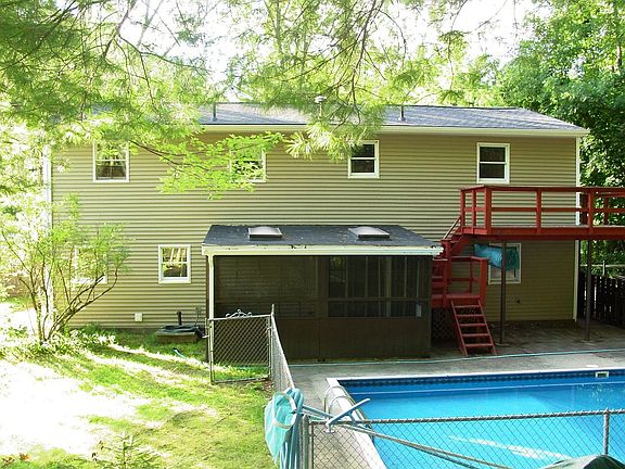 Exterior Back
