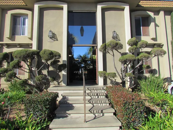 4614 Edgeware Rd, San Diego, CA 92116