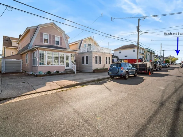 11 N Buffalo Ave, Ventnor, NJ 08406