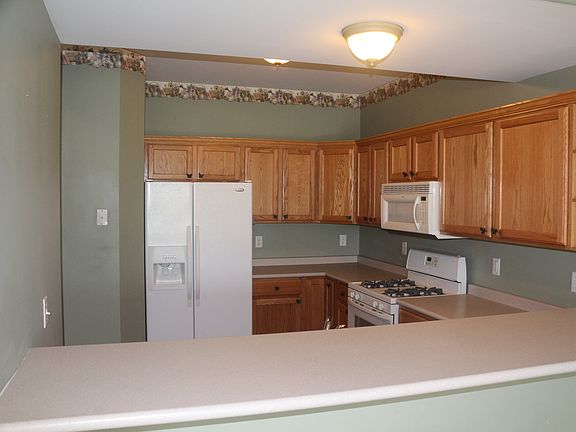 2nd image of 356 Manning Dr