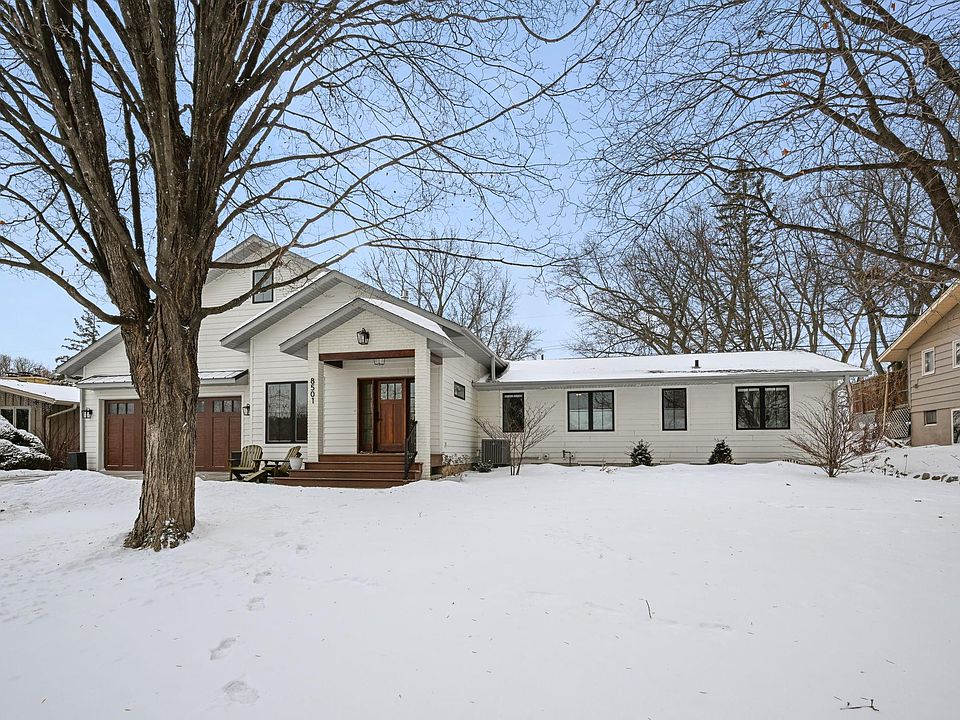 1st image of 8501 Westmoreland Ln