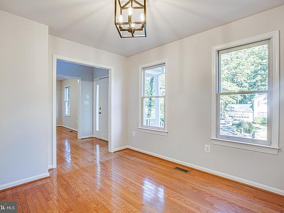 5th image of 10602 Cedar Post Ln