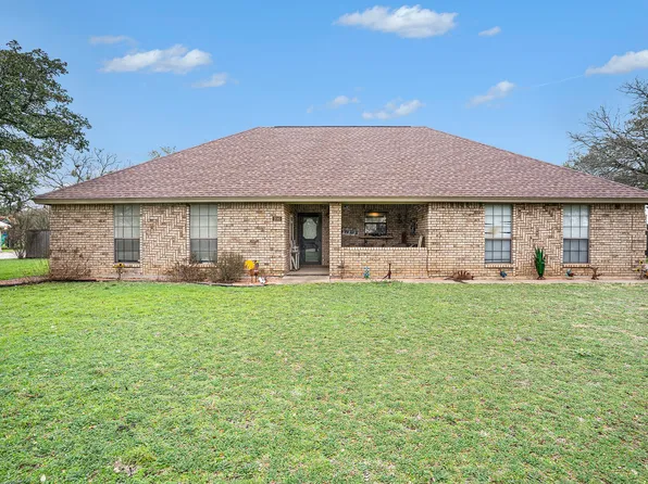 200 Fairway Dr, Willow Park, TX 76087