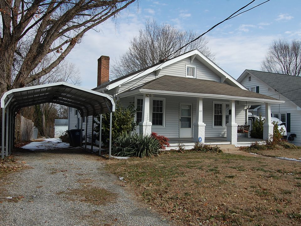 1st image of 819 Watson Ave
