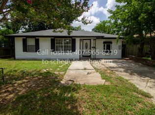 1227 Cleveland St, Greenville, TX 75401
