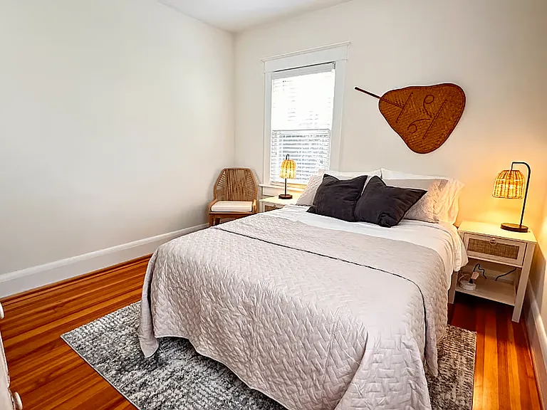 1709 Bellevue Ave #B — Photo 8