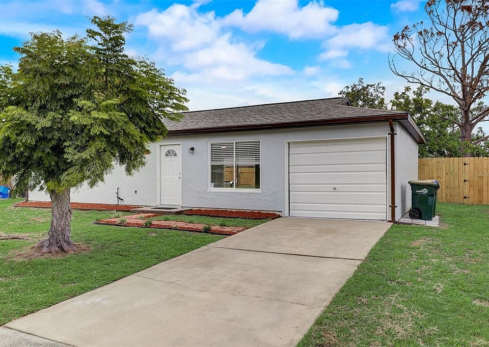 1st image of 8130 LOMBRA AVENUE