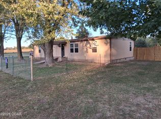 186 SE 19th Ln, Lamar, MO 64759