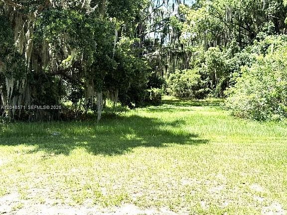 3rd image of 6209 Aquavista Dr
