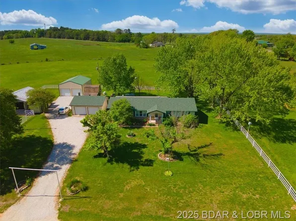 234 E Branch Rd, Macks Creek, MO 65786