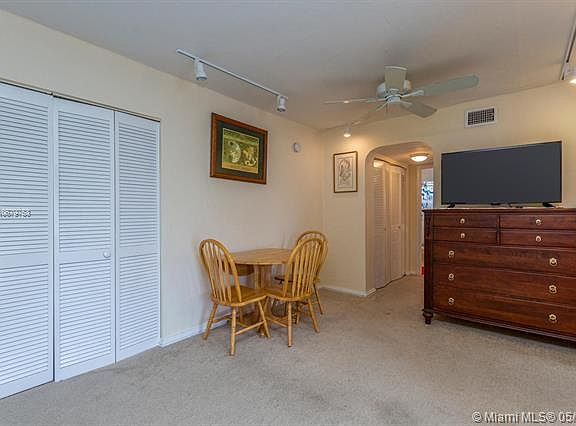 5th image of 1530 Pennsylvania Ave APT 301