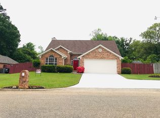 1226 Hummingbird Cir, Longview, TX 75601