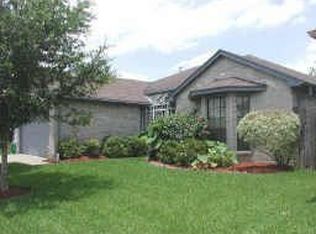 7019 Lost Thicket Dr, Houston, TX 77085