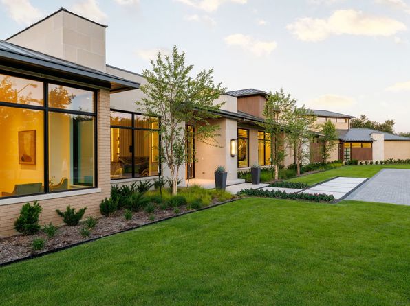 Home for Sale in Dallas TX