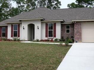 2239 Orleans St, Mandeville, LA 70448