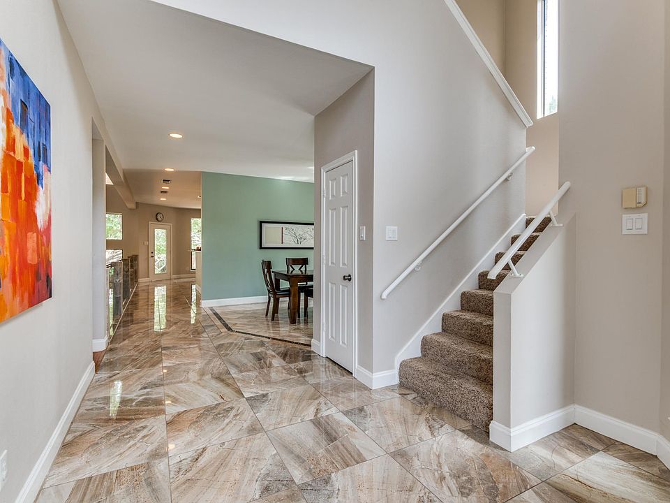 1st image of 2703 Wooded Trail Ct