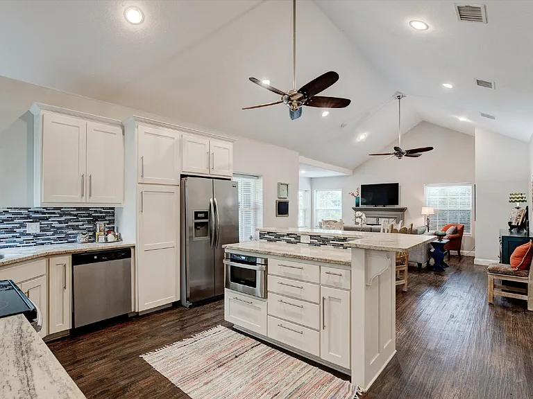 2521 Benbrook Blvd — Photo 14