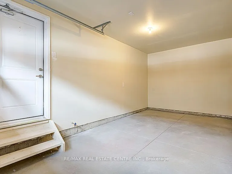 100 Hollywood Ct #49 — Photo 26