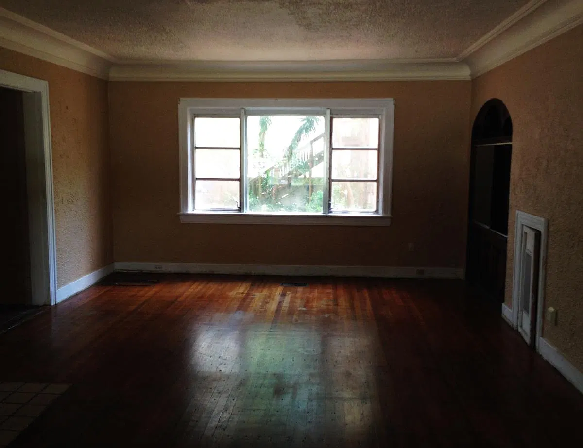 5 bed, 4.5 bath, 3400 sqft, $6,600 — Photo 3