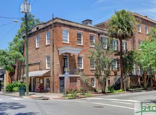 24 W Taylor St, Savannah, GA 31401