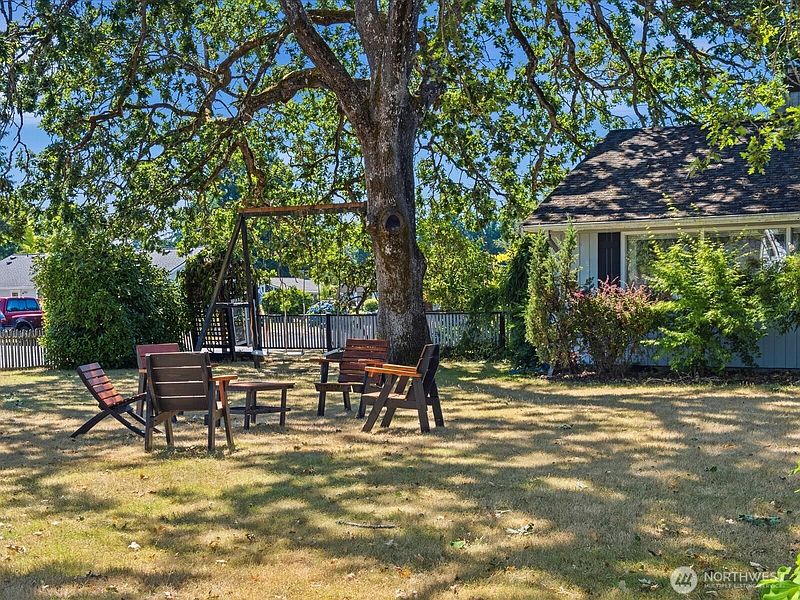 3rd image of 6202 83rd Street SW