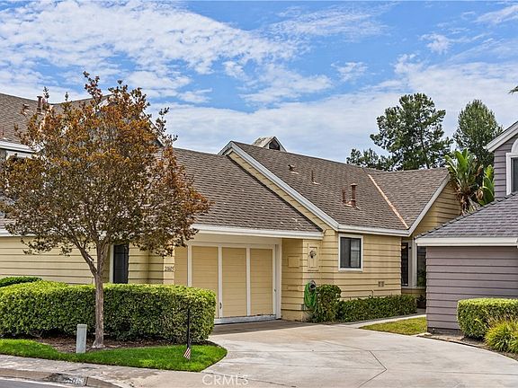2nd image of 21605 Fernbrook