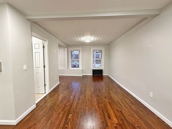4th image of 642 4th Ave APT 3
