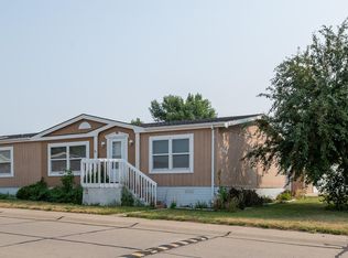 4504 Camden Loop, Bismarck, ND 58503