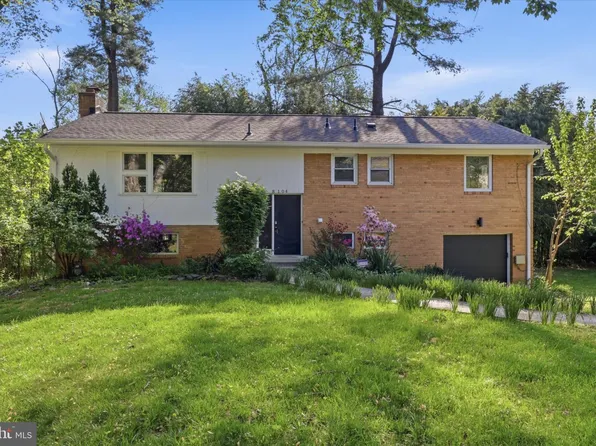 8104 Hawthorne Ct, Bethesda, MD 20817