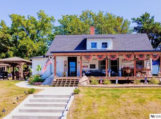 212 24th St, Union, NE 68455
