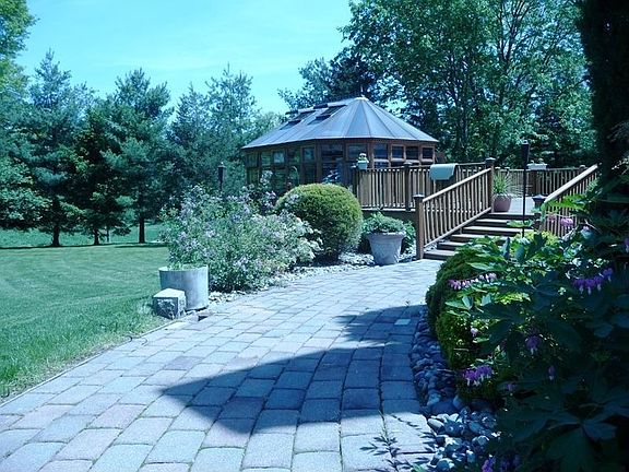 BACKYARD GAZEBO