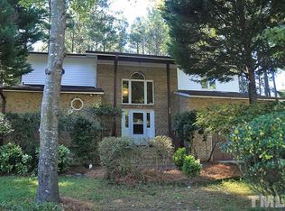 110 Baskerville Cir, Chapel Hill, NC 27517
