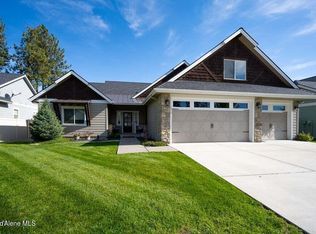 6872 N Baudelaire Dr, Coeur D Alene, ID 83815