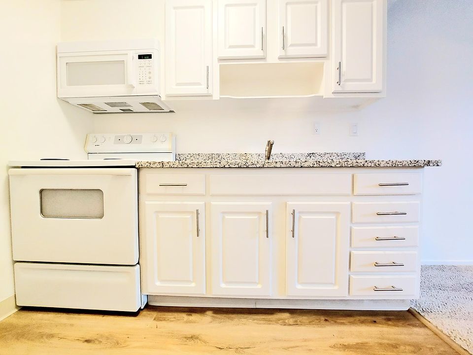 1st image of 1032 El Monte Ave #213