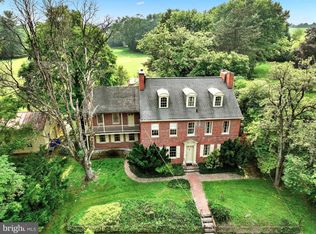 1275 Hokes Mill Rd, York, PA 17408