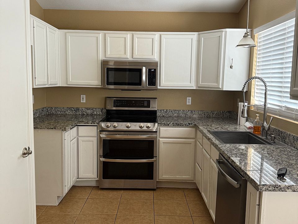 2nd image of 4525 E Tanglewood Dr