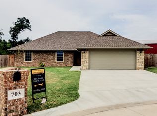 703 Keegan Way, Perkins, OK 74059