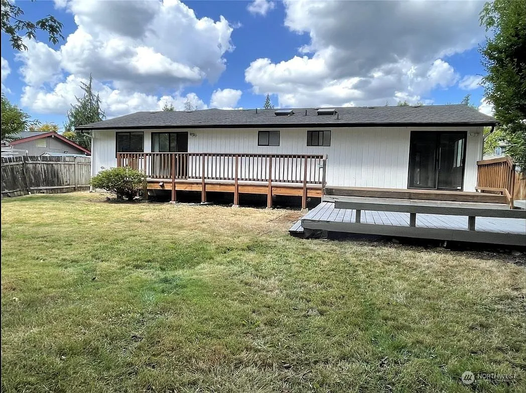 3 bed, 1290 sqft, $1,200 — Photo 4