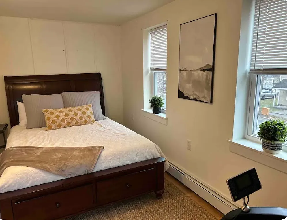 1 bed, 1000 sqft, $1,700 — Photo 4